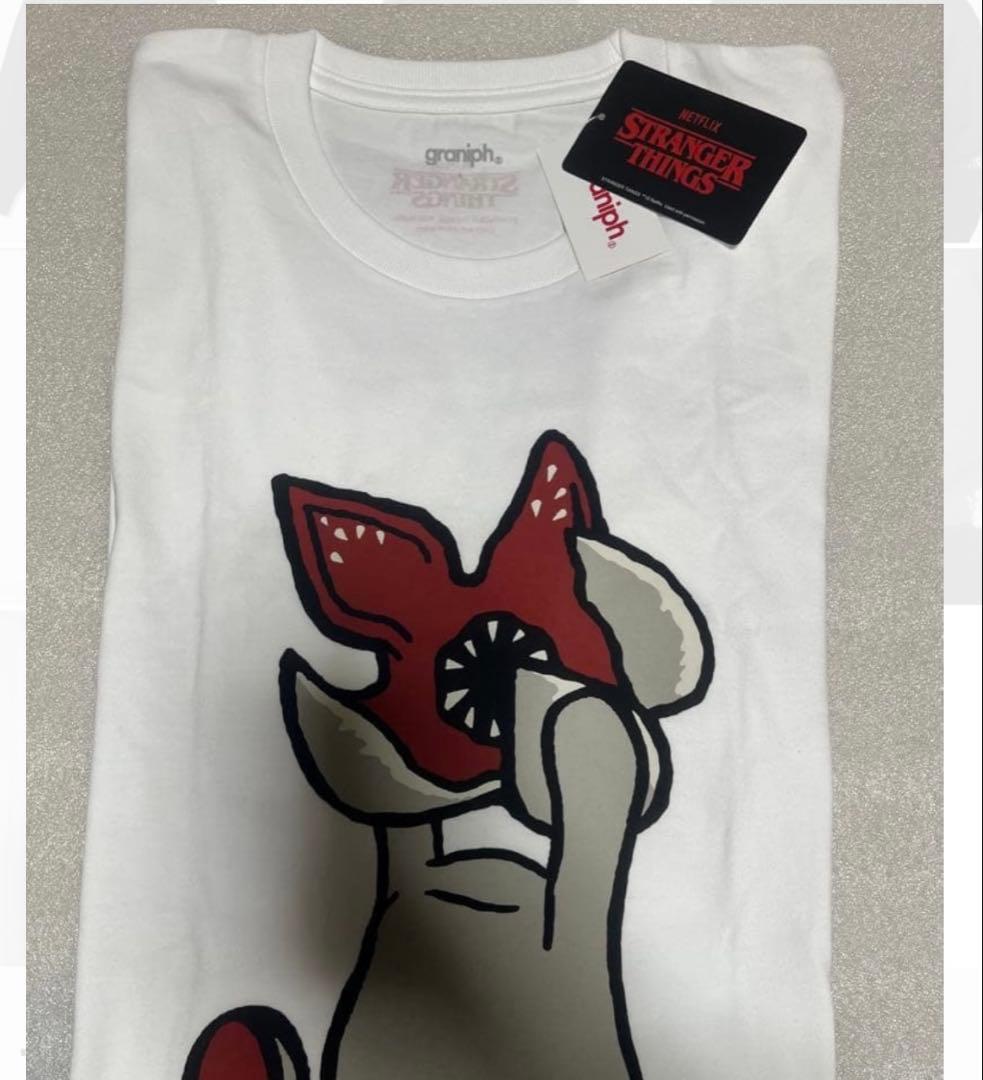 一部店舗限定】ストレンジャーシングス Tシャツ L デモゴルゴン