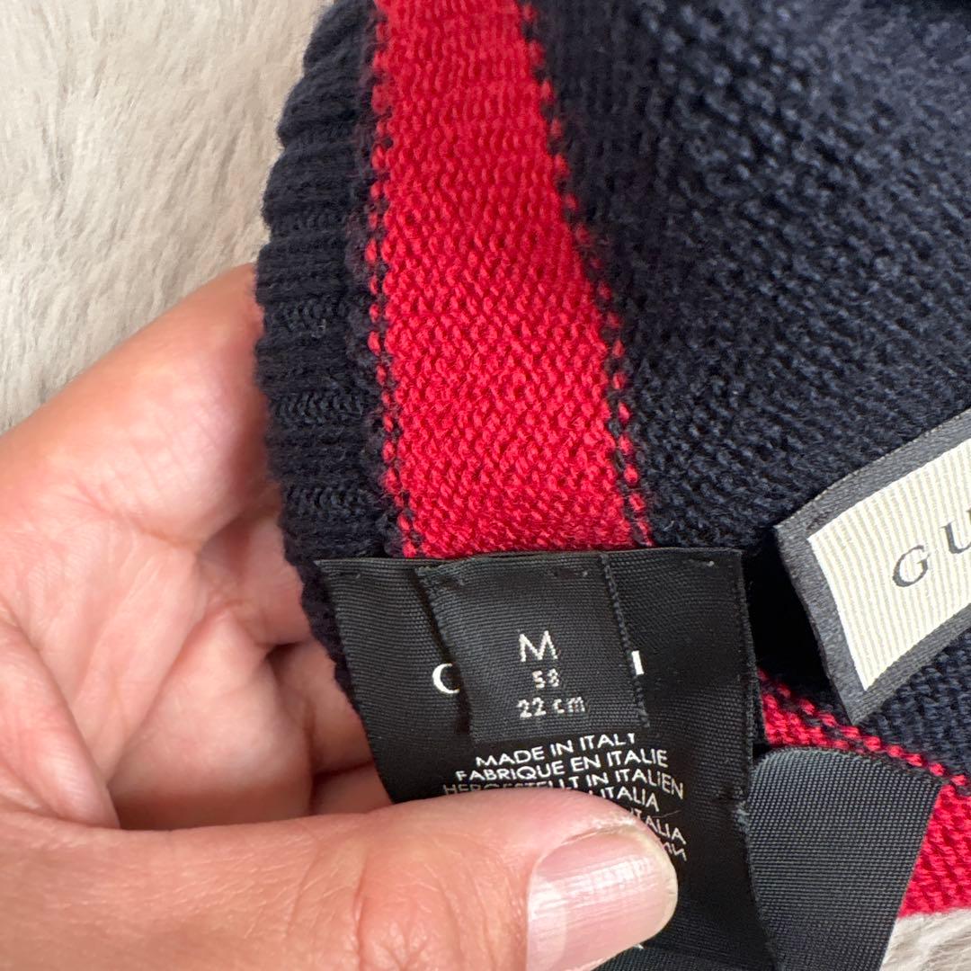GUCCI GGロゴ付きネイビー・レッドニットビーニー - メルカリ