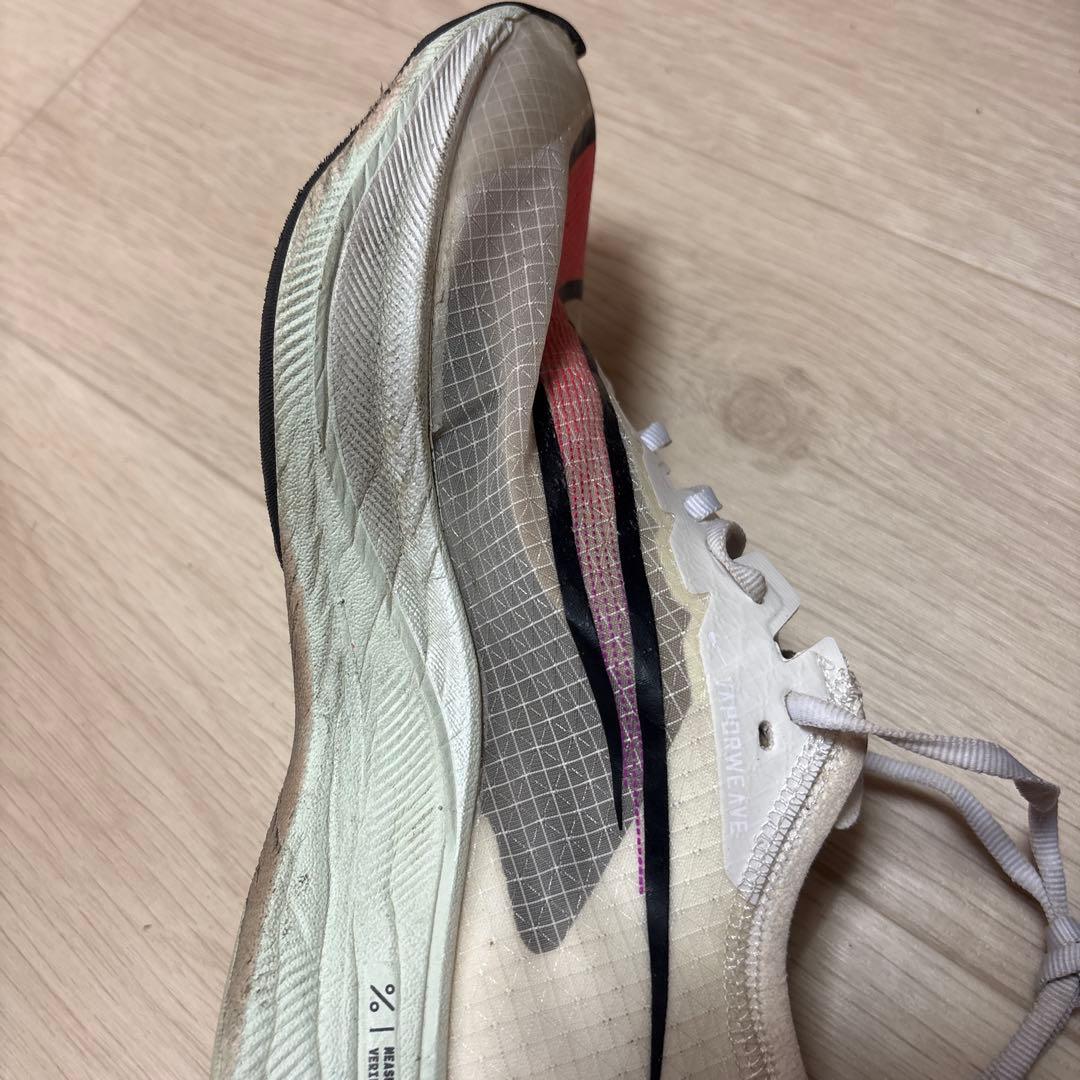 ヴェイパーフライ　24.5cm おまけつき