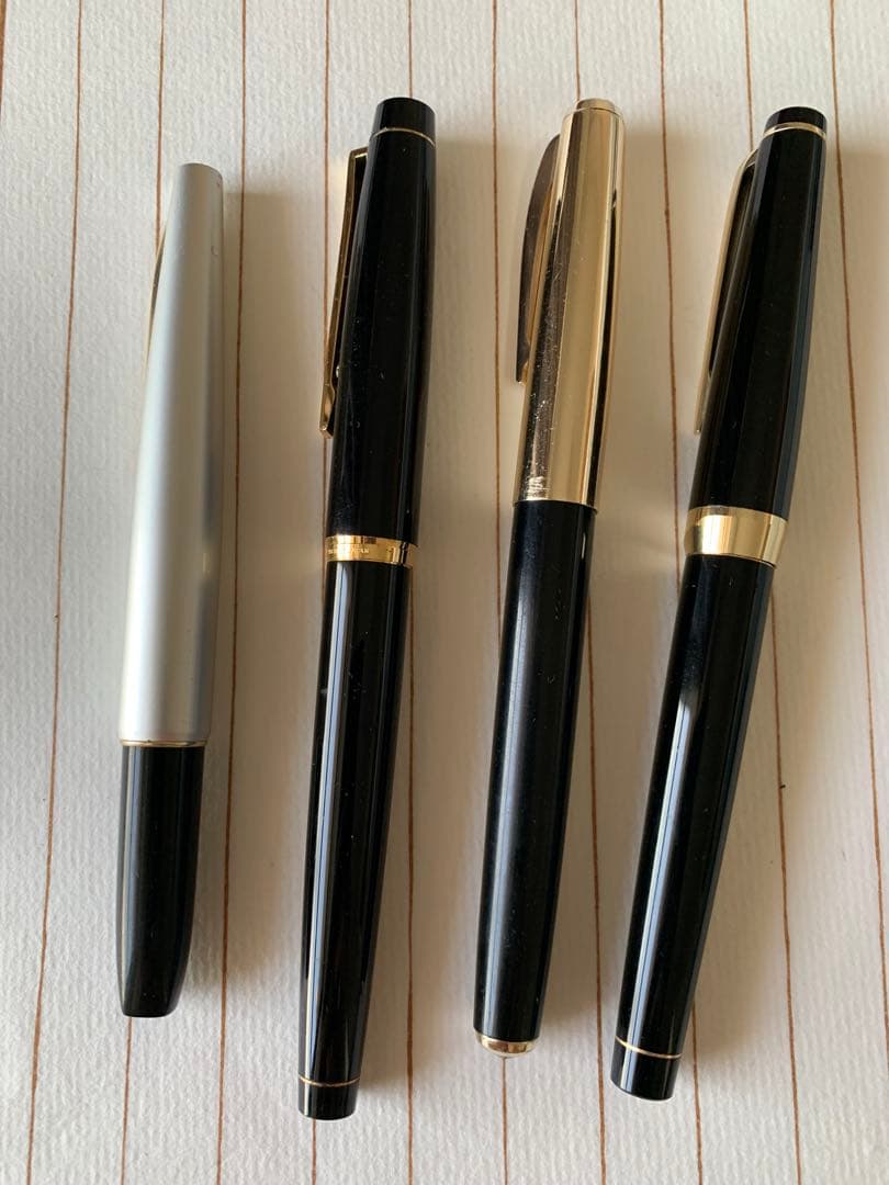 パイロット Custom（14Kペン先）含む 4本 万年筆まとめ売り PILOT（パイロット） 名入れ 万年筆 カスタム823 14K 15号 F・M・B・S