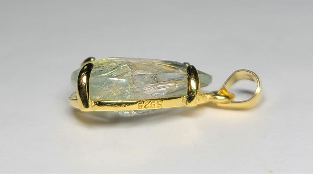 ニケ☆様専用☆スリランカ産ブルーサファイア、トルマリン☆ペンダント