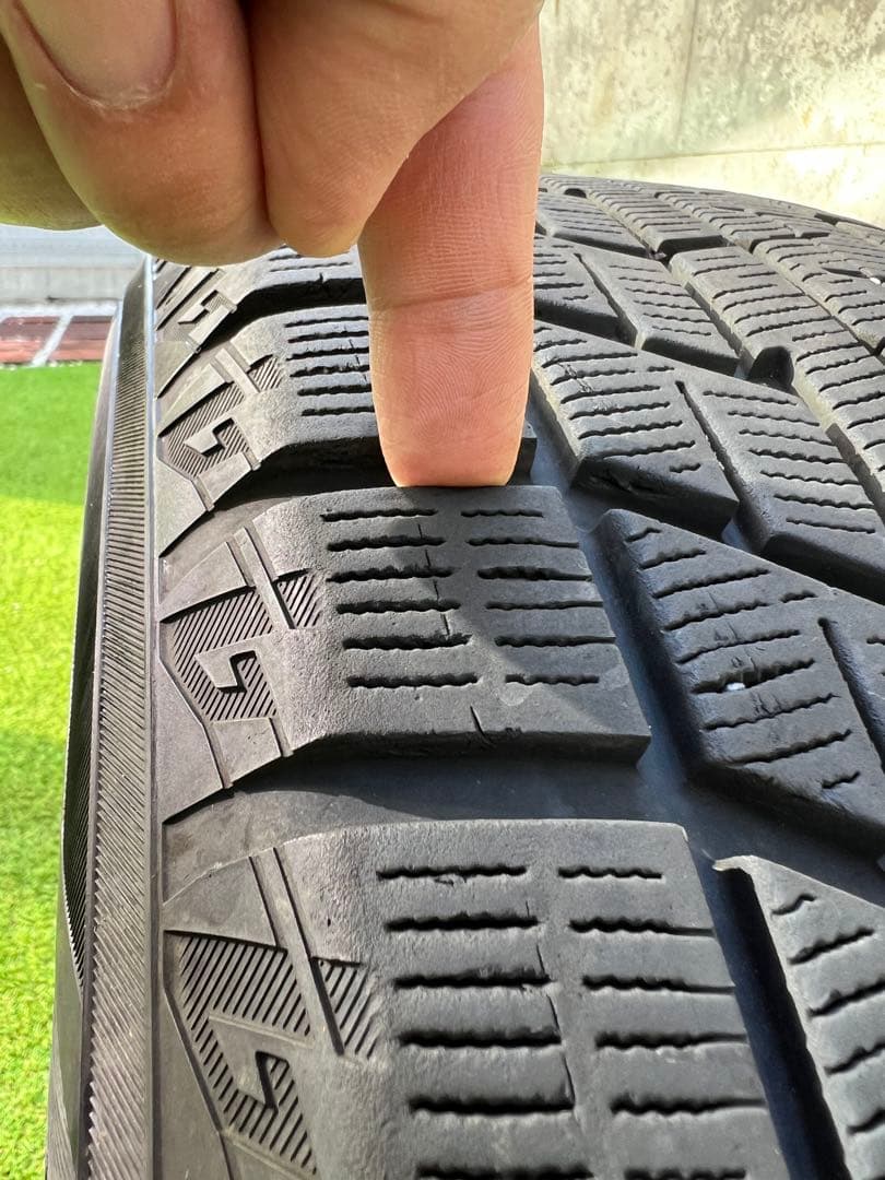 にゃんだふるさん専用】メルセデスベンツ GLA GLB用 スタッドレス