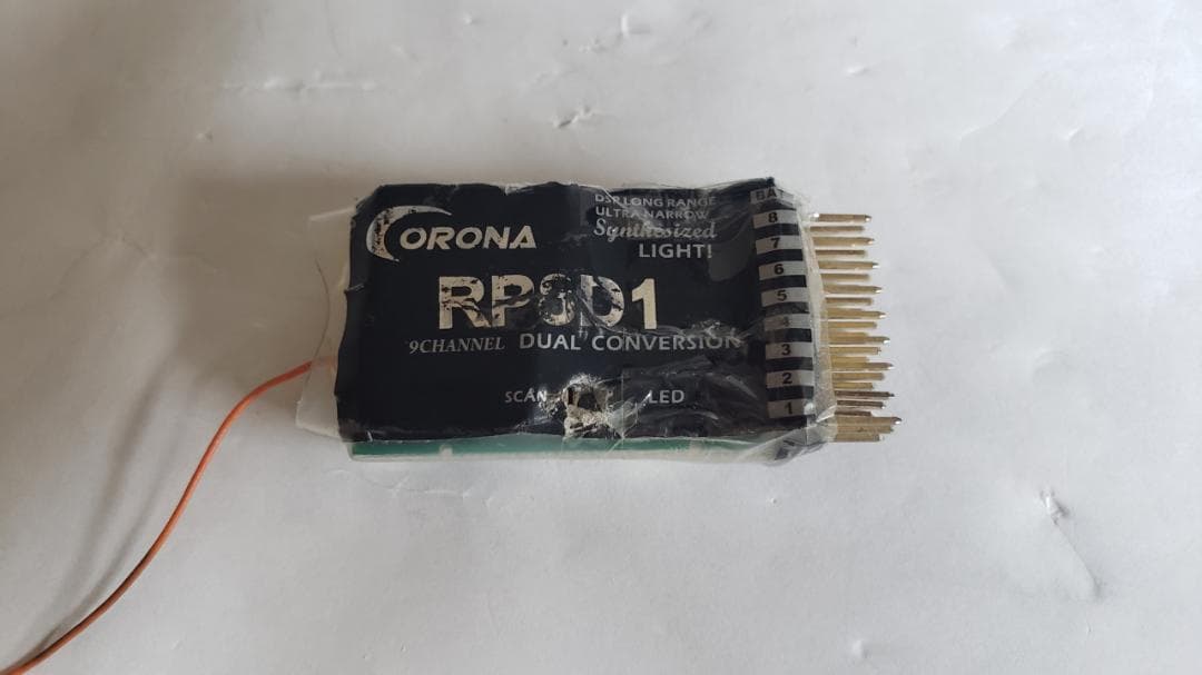 フタバ FF9 送受信機 72MHZ51番 受信機4個 その他小物 中古良品 - メルカリ