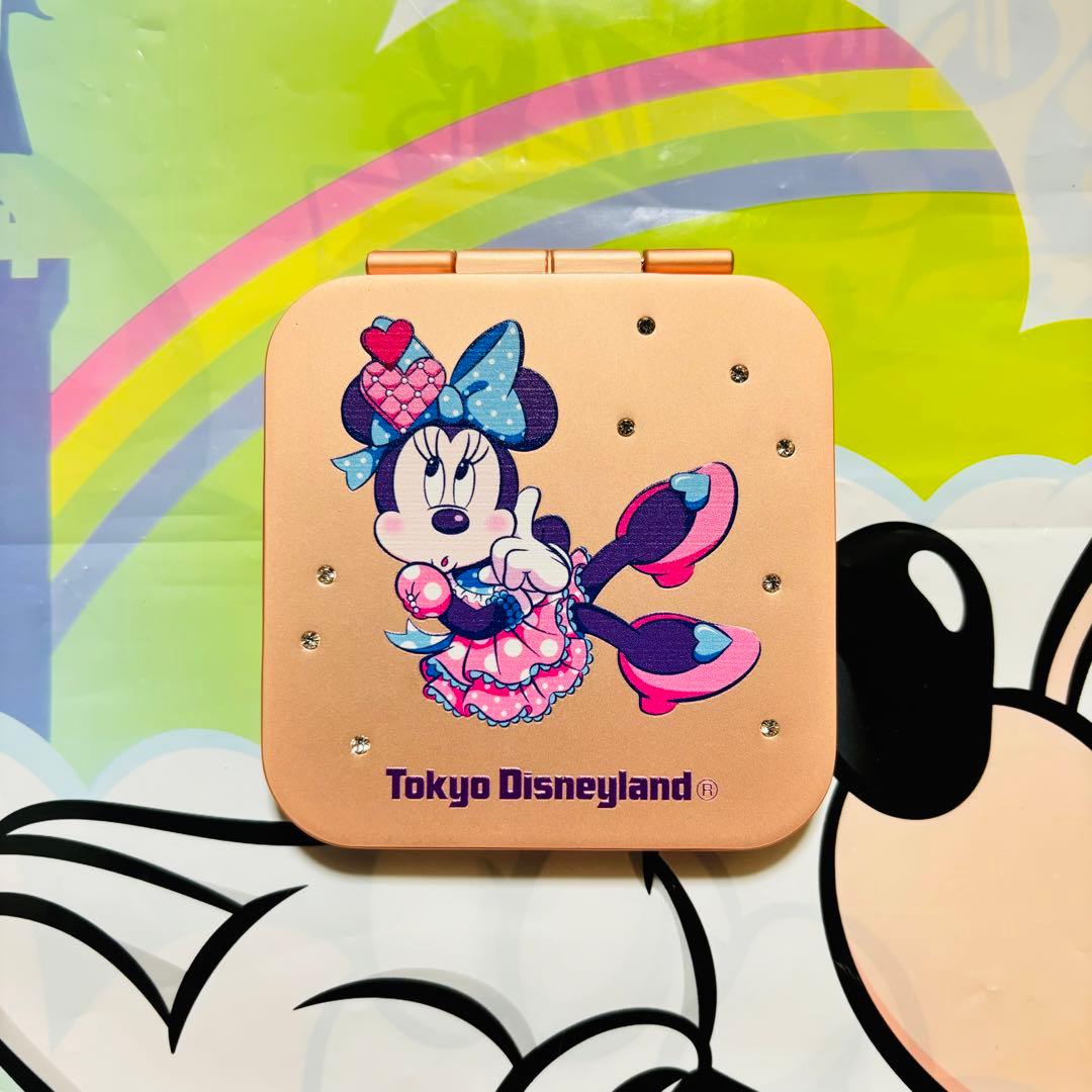 ディズニー⭐️パルパルーザ ミニーのファンダーランド コンパクト