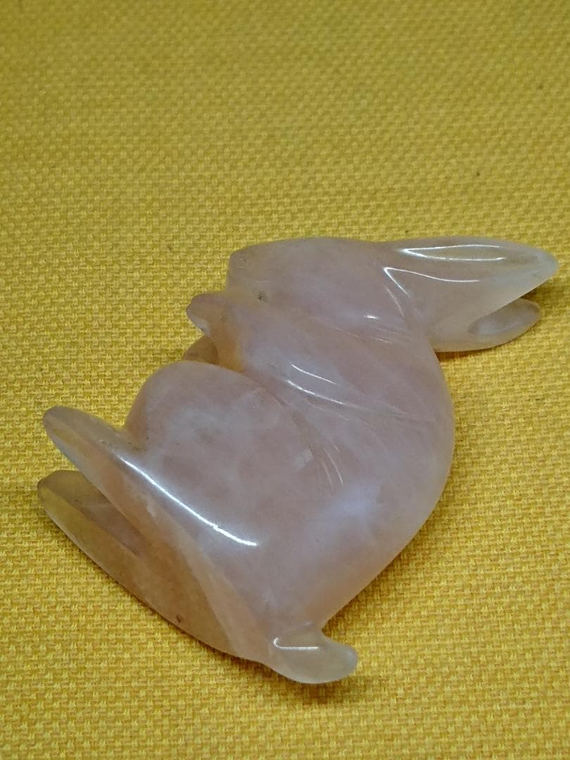 美品】うさぎ 兎 天然石 彫刻 置物 インテリア 工芸品 美術品 A2786