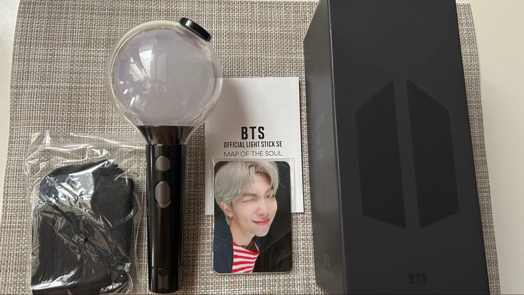 BTS ペンライト ver.4 アミボム ジミン トレカ BTS ペンライト Ver 4 アミボム トレカ付 公式 新品未開封｜Yahoo