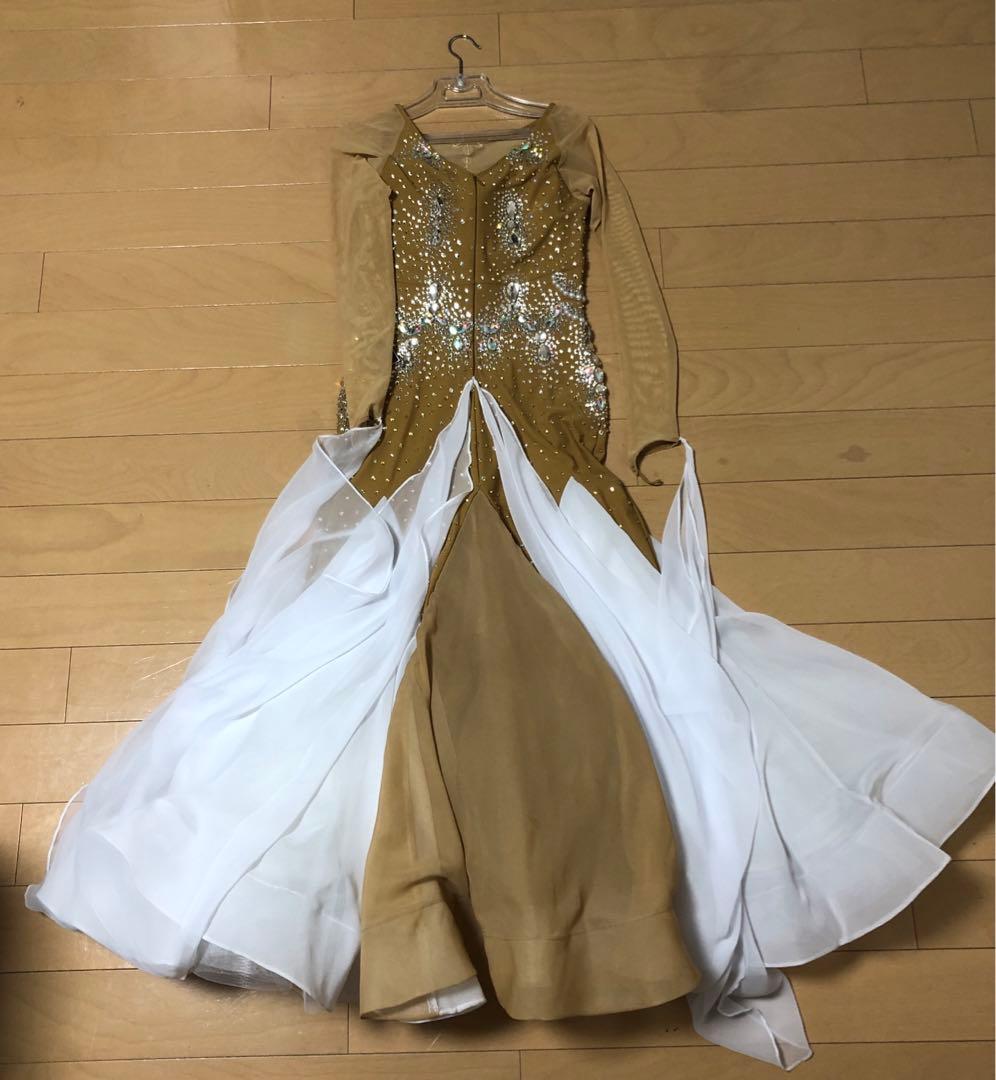 《新品未使用》社交ダンス ドレス ホワイト M-L 競技ドレス　スタンダード