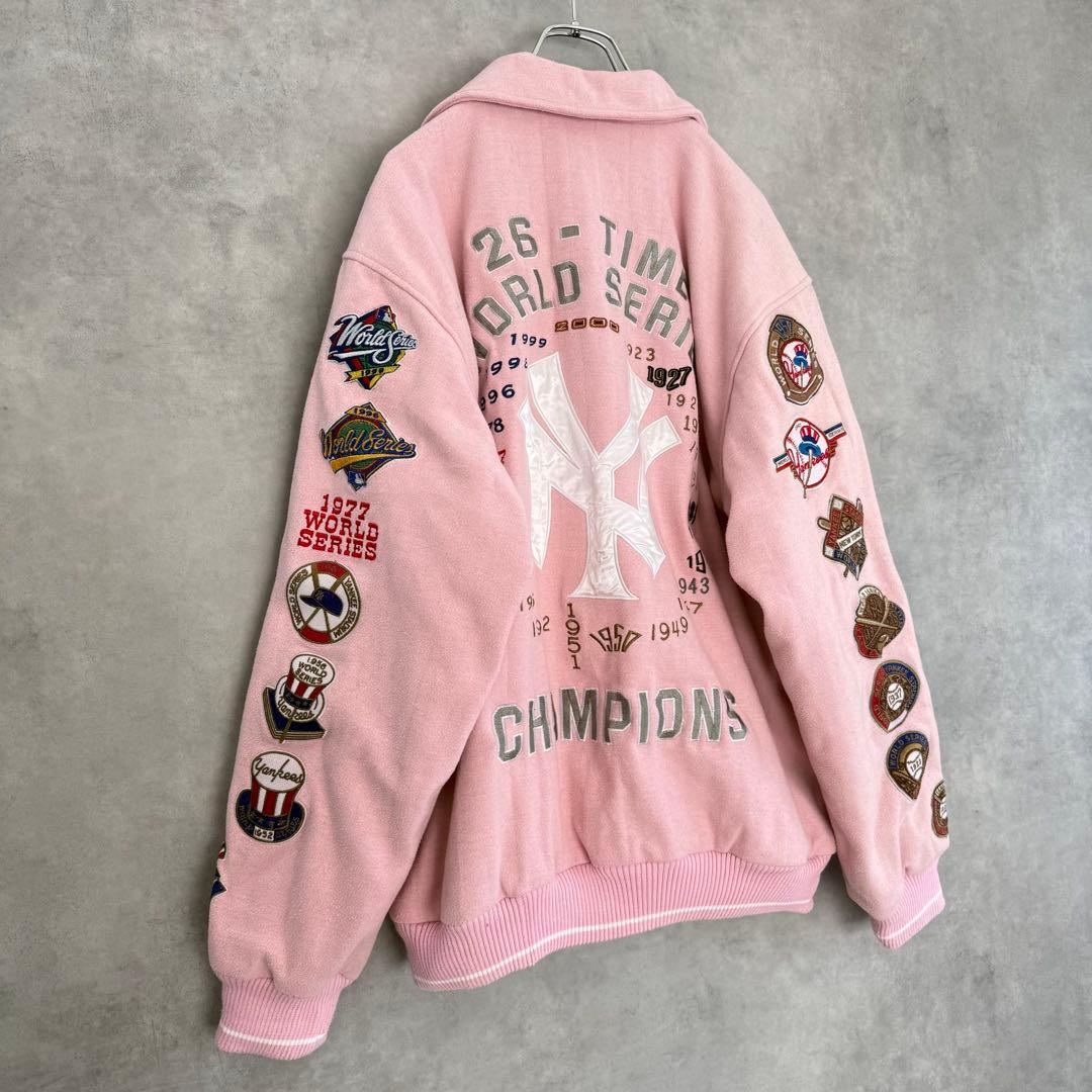 New York Yankees ヤンキースアワードジャケット スタジャンピンクの