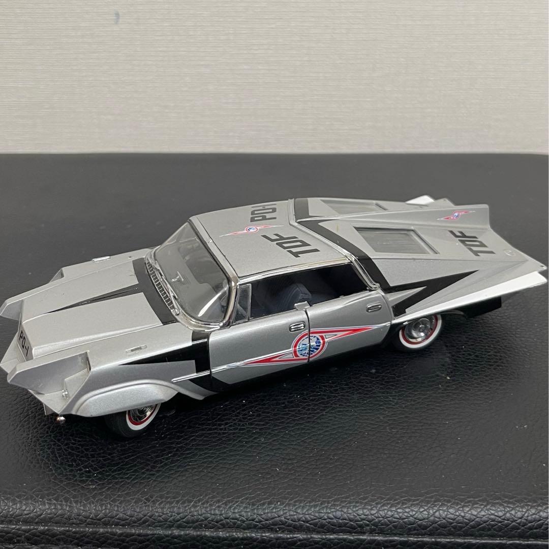 ウルトラセブン 究極精密造形ポインター号 1/32スケール TDF-PO1