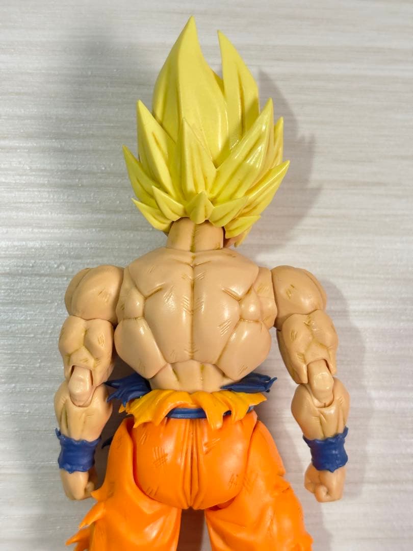 カスタム品 S.H.Figuarts 孫悟空 伝説のスーパーサイヤ人 フィギュア