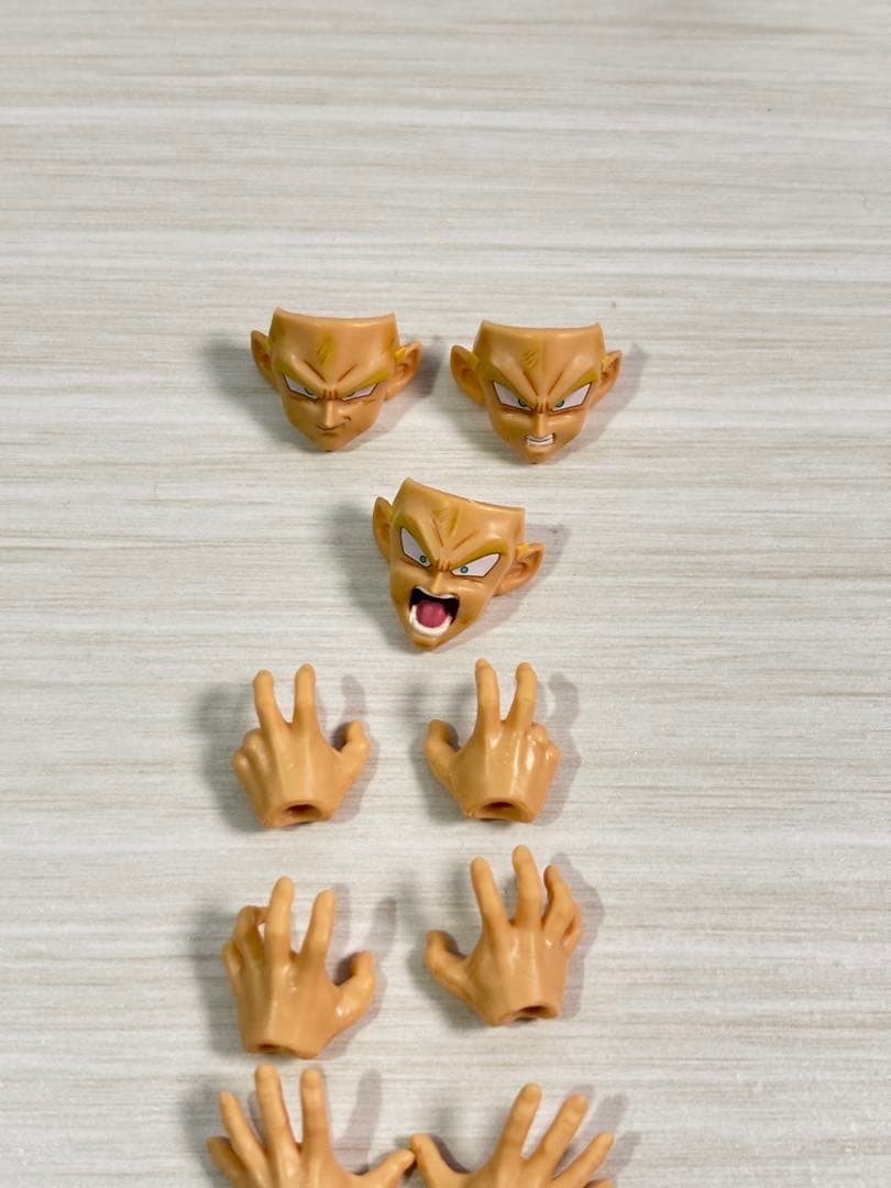 カスタム品 S.H.Figuarts 孫悟空 伝説のスーパーサイヤ人 フィギュア