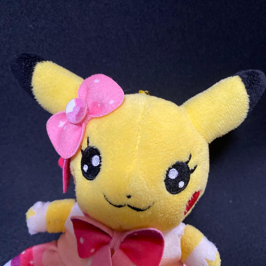 ポケモンセンター アイドルピカチュウ ぬいぐるみ キーホルダー - メルカリ