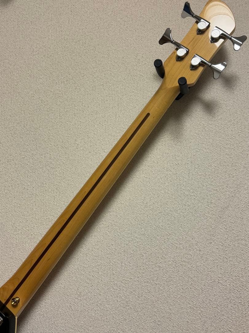 完全廃版決定 Fernandes 矢沢永吉ベースYB-75 琵琶ベース キャロル