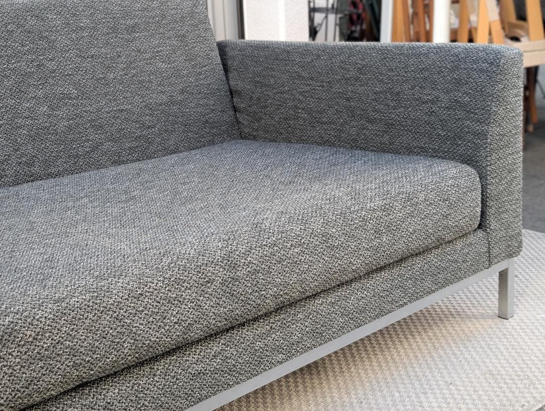 HUKLA／フクラ／VALIANT／ヴァリアント／3Pソファ／定価95万円 - メルカリ