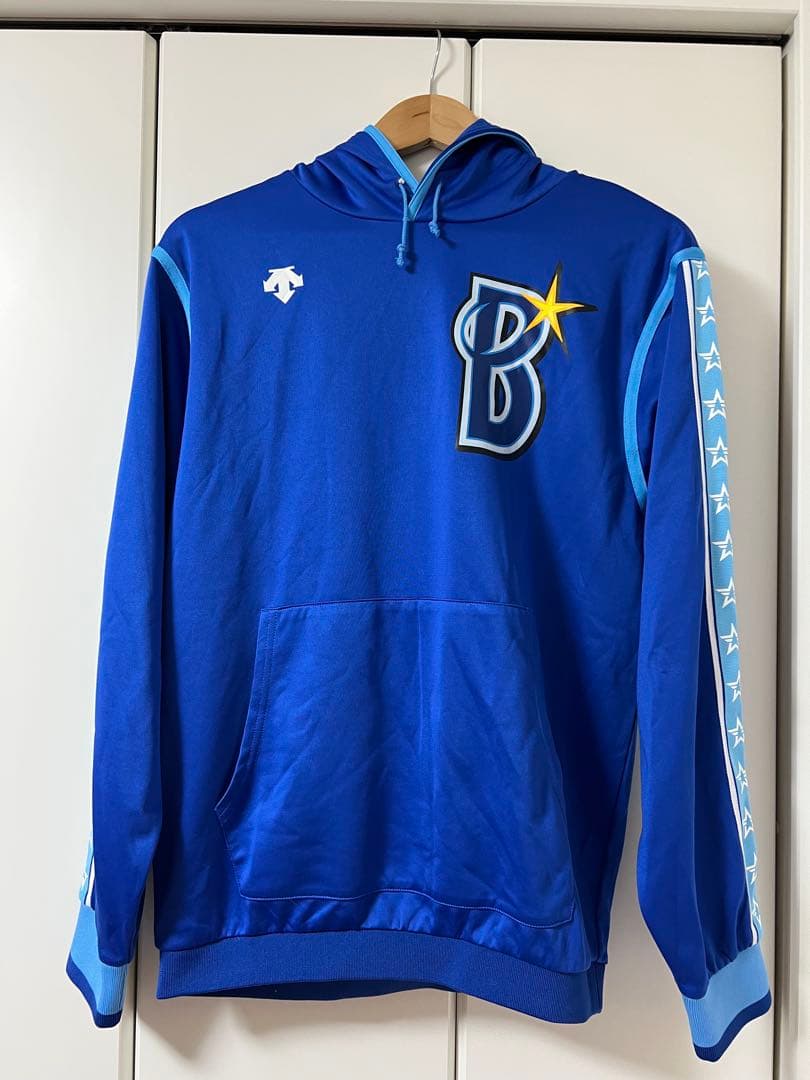 DESCENTE パーカー　ベイスターズ　M dbx-2360b_6.jpg