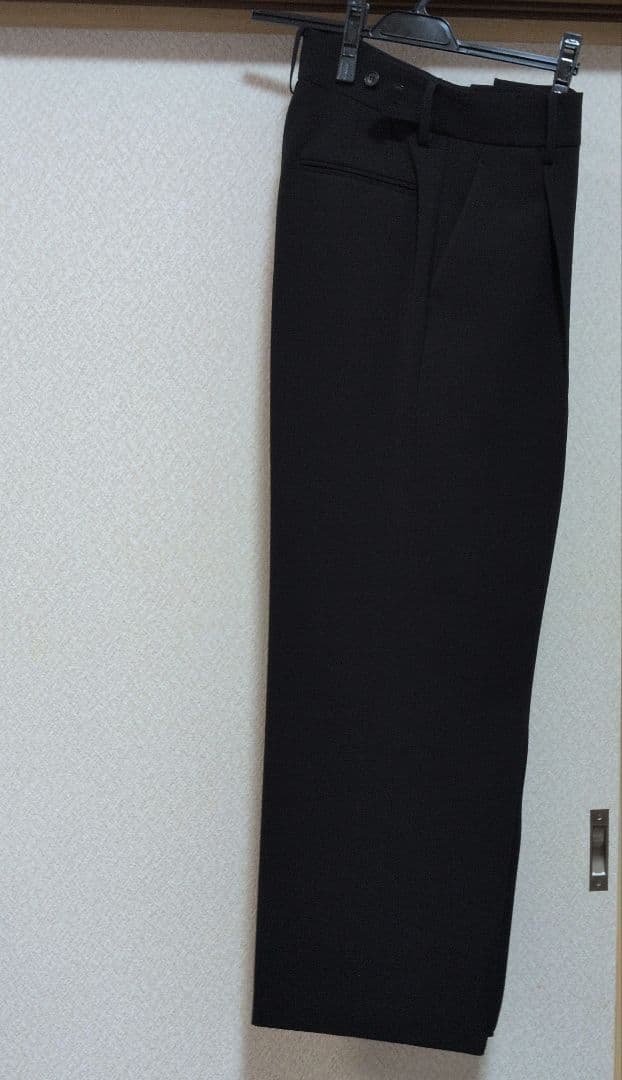 ohga TUCK PANTS セミワイドパンツ ネイビー