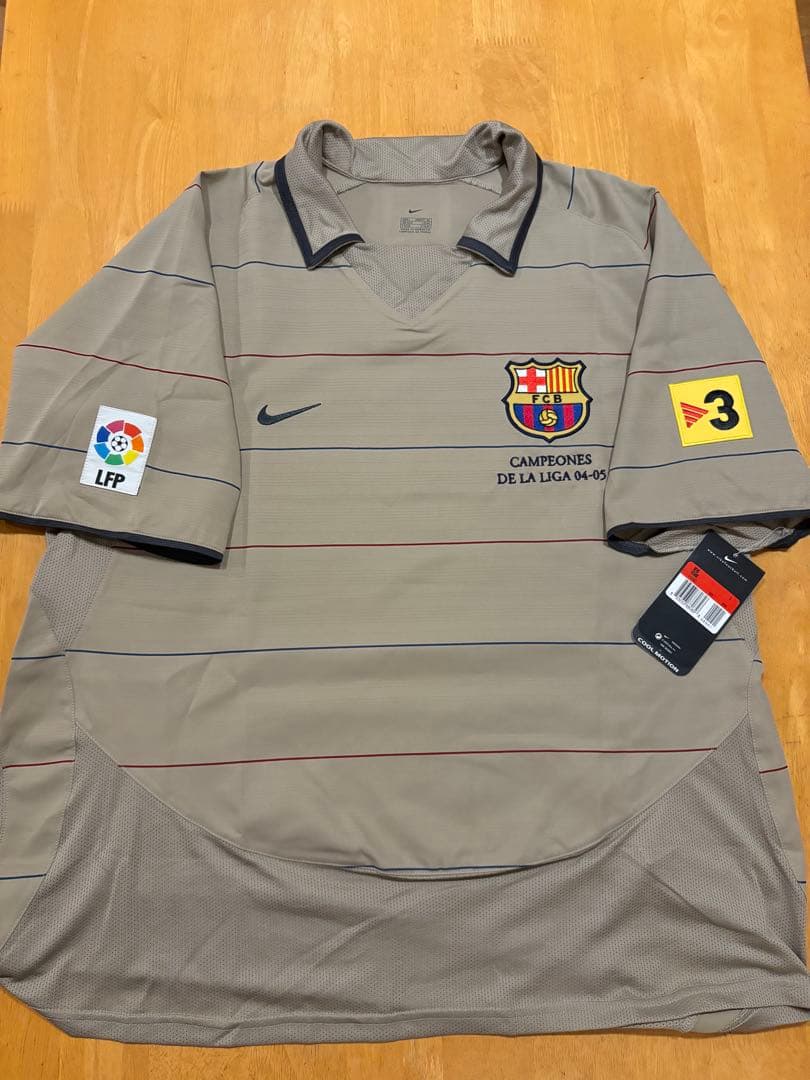 超希少 正規品 新品 極上品 バルセロナ 04/05 3rd イニエスタ L - メルカリ