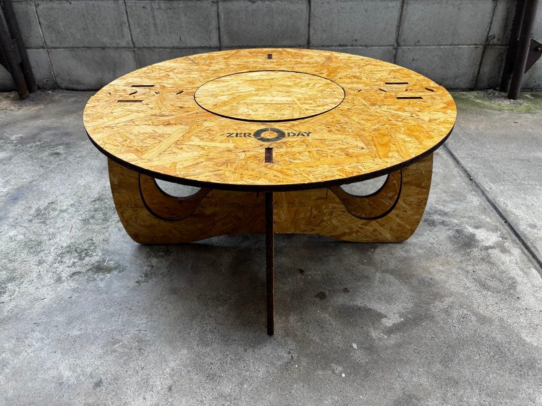 ZERO DAY ゼロデイ　Donuts Table ドーナツテーブル ZERO DAY ゼロデイ Donuts Table ドーナツテーブル ゼロデイ Donuts