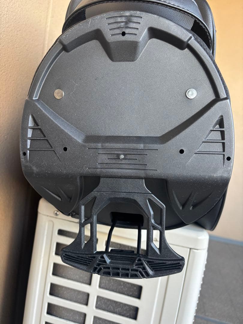 ラウンド未使用 美品 F.C.Real Bristol キャディバッグ