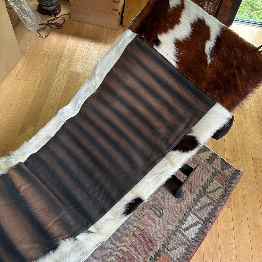 ル・コルビジェ LC4 シェーズロング ハラコと本革 大塚家具 - メルカリ