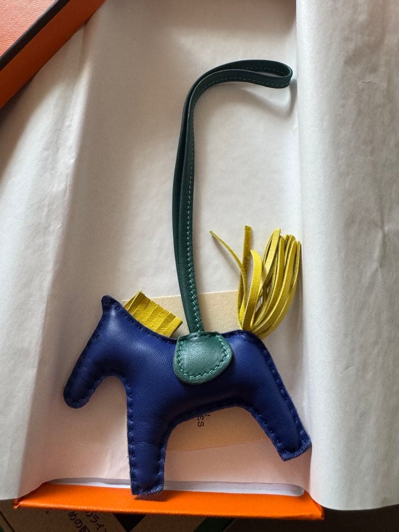 エルメスロデオチャーム HERMES（エルメス） チャーム ロデオ ロベオロック PM RODEO ROBEO