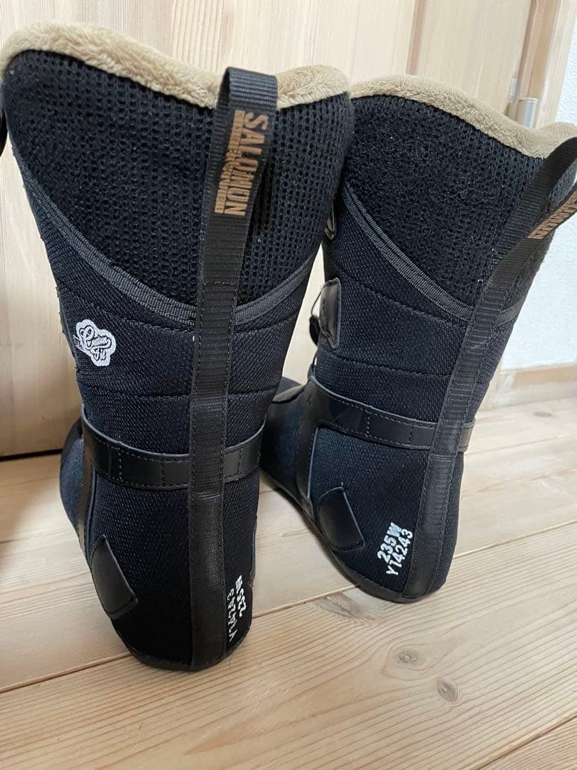 SALOMON LILY FOCUS BOA 23.5cm スノーボードブーツ