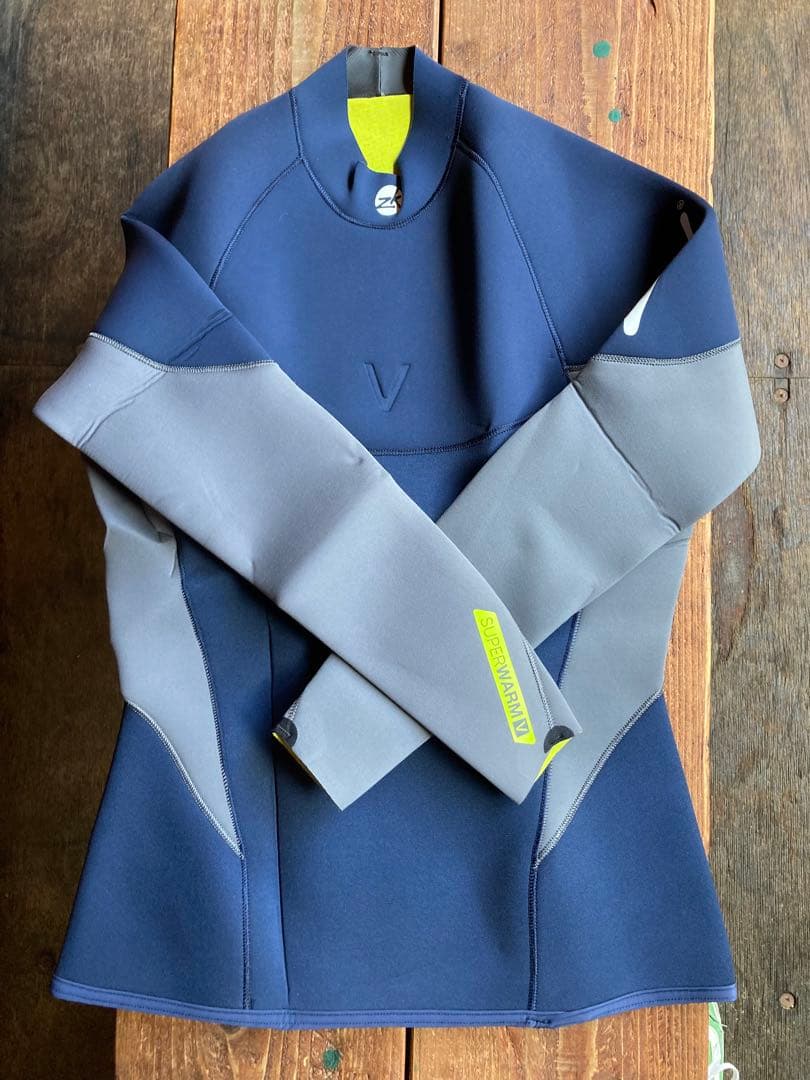 Ｚｈｉｋ ザイク 　スーパーウォームＶ　トップ　レディース　ＸＬ