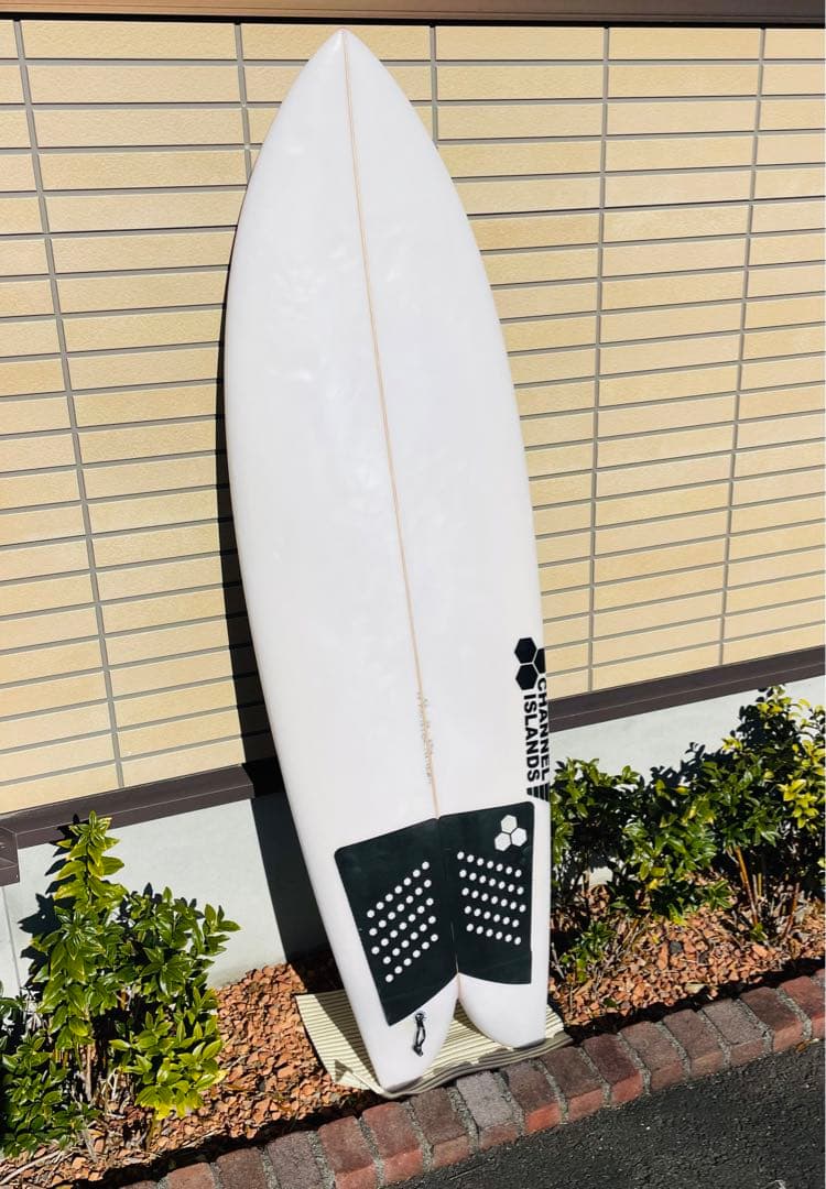 ci fish 5'6 チャンネルアイランドサーフボード CI フィッシュ - メルカリ