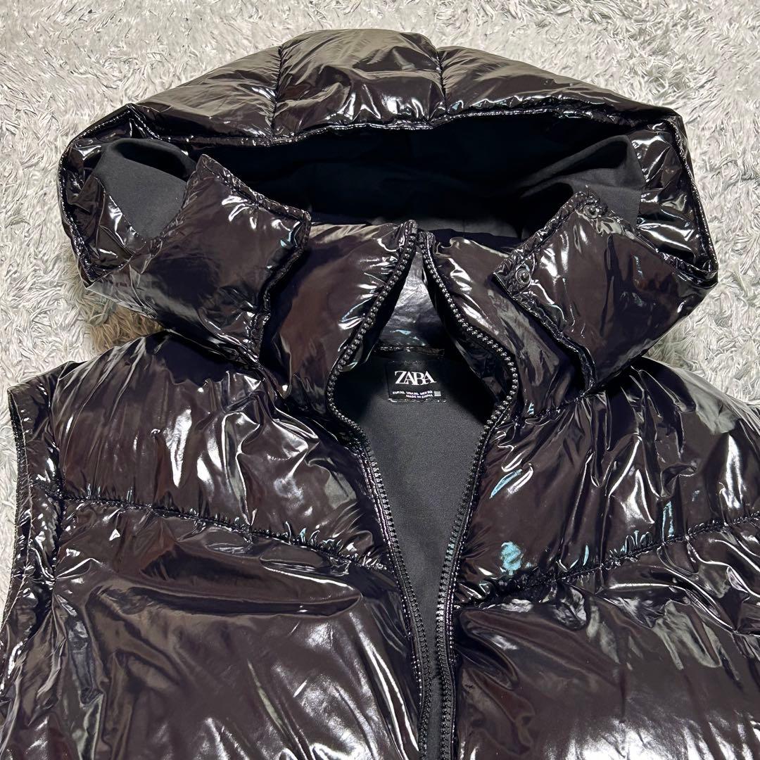 ZARA ザラ ダウンベスト エナメル XL 黒 ブラック ダウン 超光沢素材