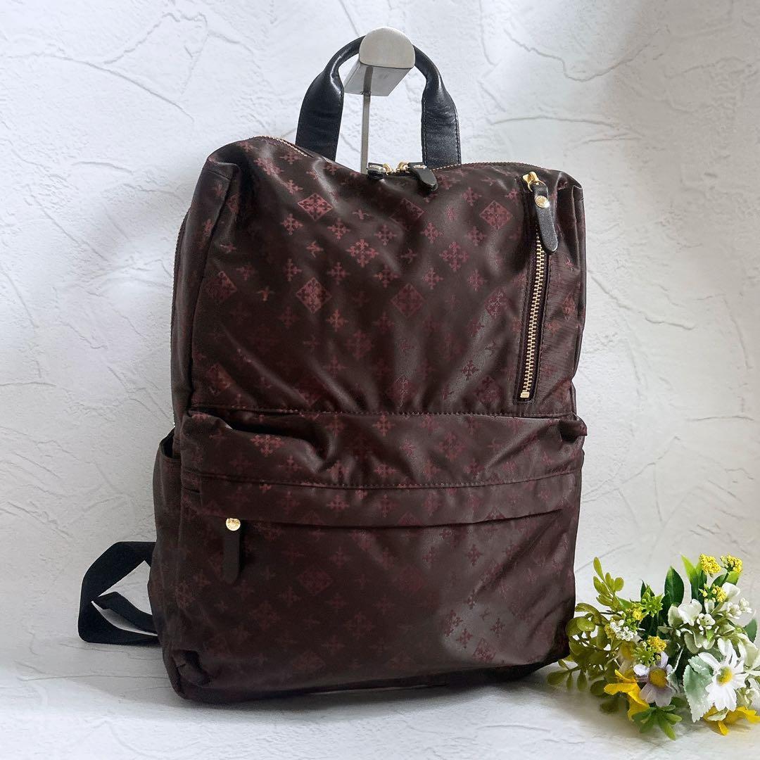 《美品》russet スクエアリュックサック モノグラム 大容量 A4 ブラウン