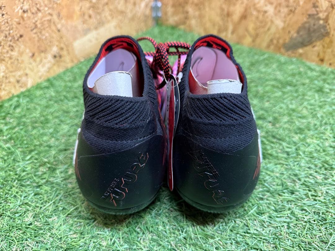 【新品】 PUMAプーマ フューチャー8アルティメット HG/AG 27.5cm