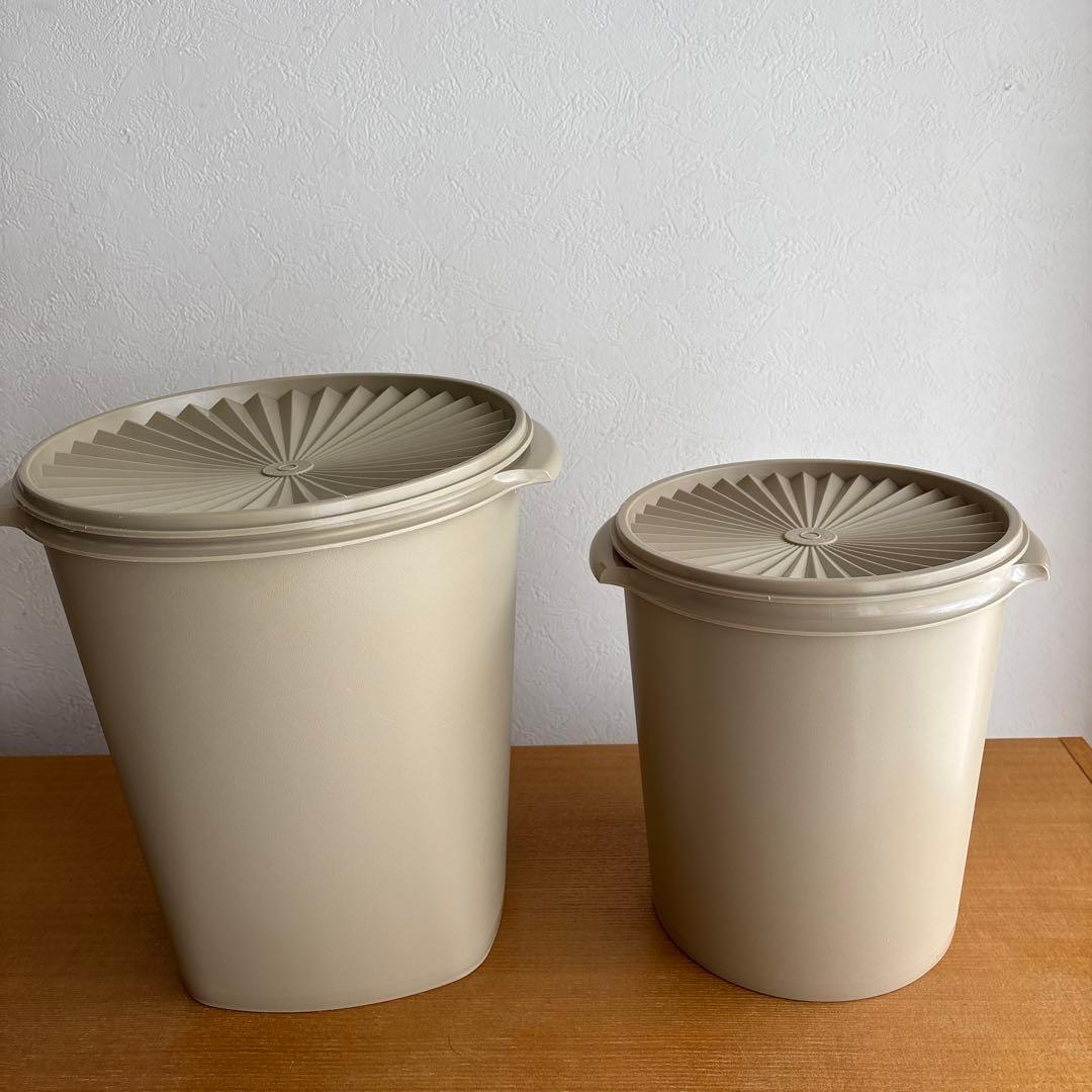 タッパーウェア マキシデコレーター 2個セット - メルカリ