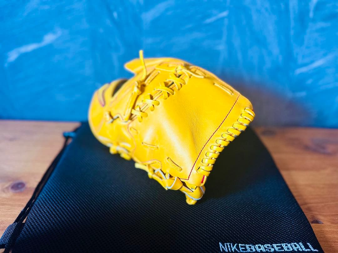 新品 NIKE ナイキ DIAMONDELITE ピッチャー用硬式グラブ 希少品 - メルカリ