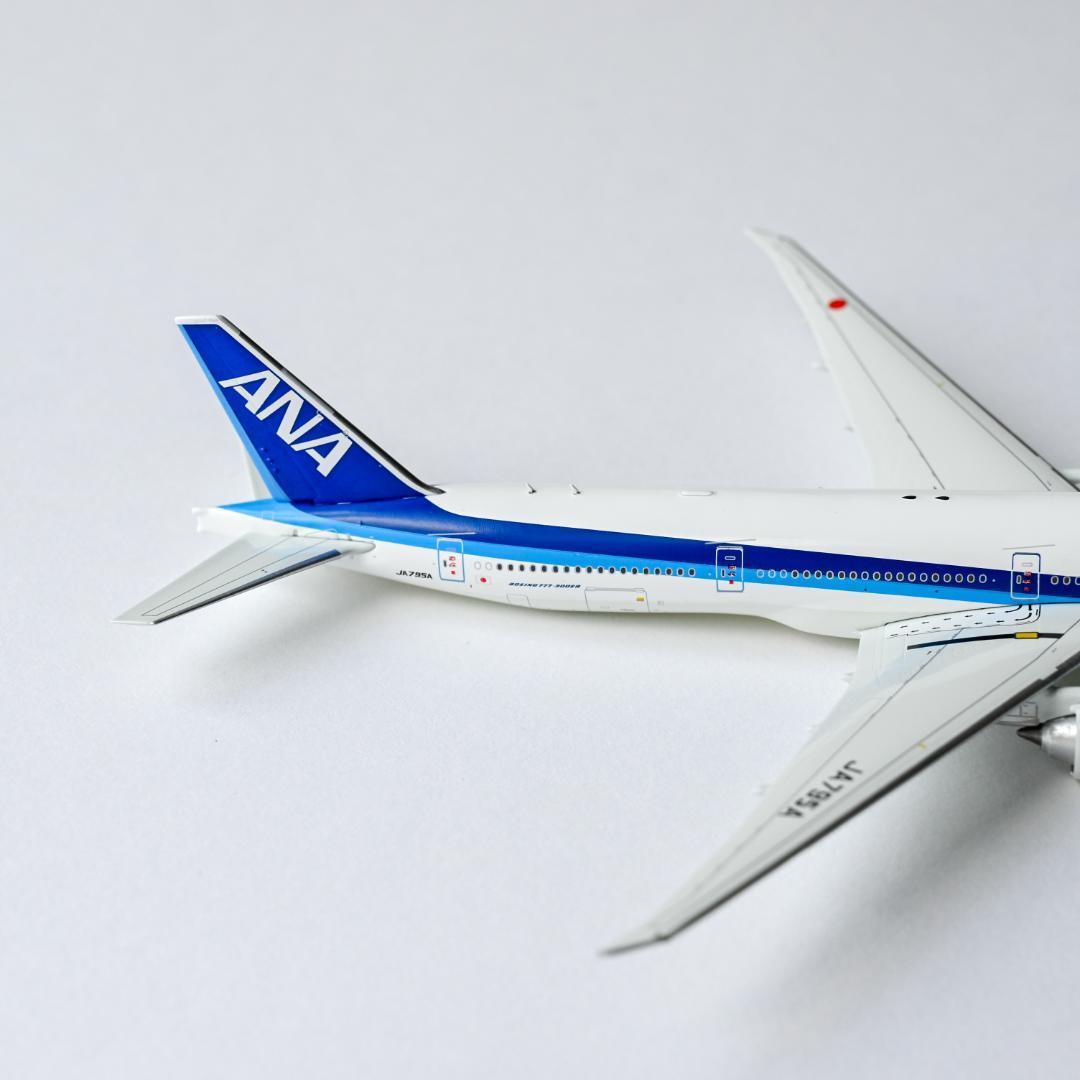 ANA B777-300ER ギア着脱可 JA795A 1/400 - メルカリ