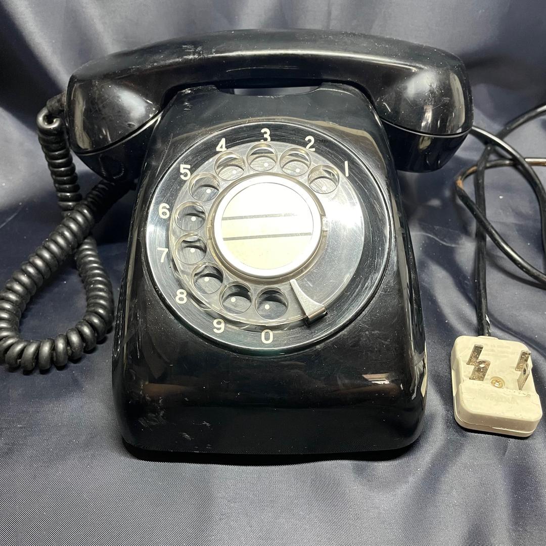 1983年（昭和58年）黒電話 日本電信電話公社 600-A1 昭和レトロ - メルカリ