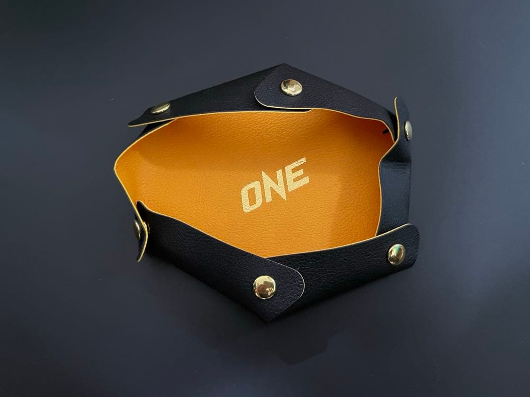 武尊vsロッタン直筆サイン入りスタンド 入りONE173 VVIP限定特典セット