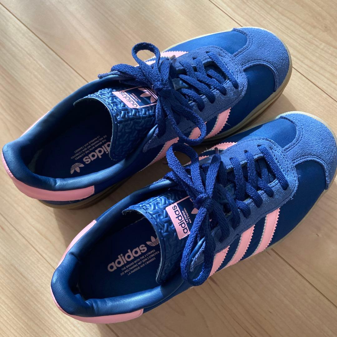 adidas Gazelle ネイビー/ピンク スニーカー サイズ23