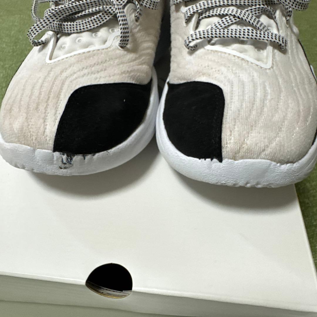 Curry 12 PSCS 27.5cm ホワイト/ブラック