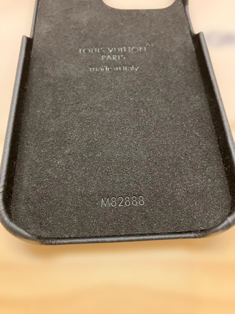 極美品！！ヴィトン モノグラム バンパー iPhone15pro max ケース