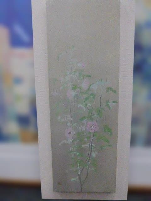 綺麗な日本画です。 繊細な花の絵 「アニソドンティア」木製額装 落款