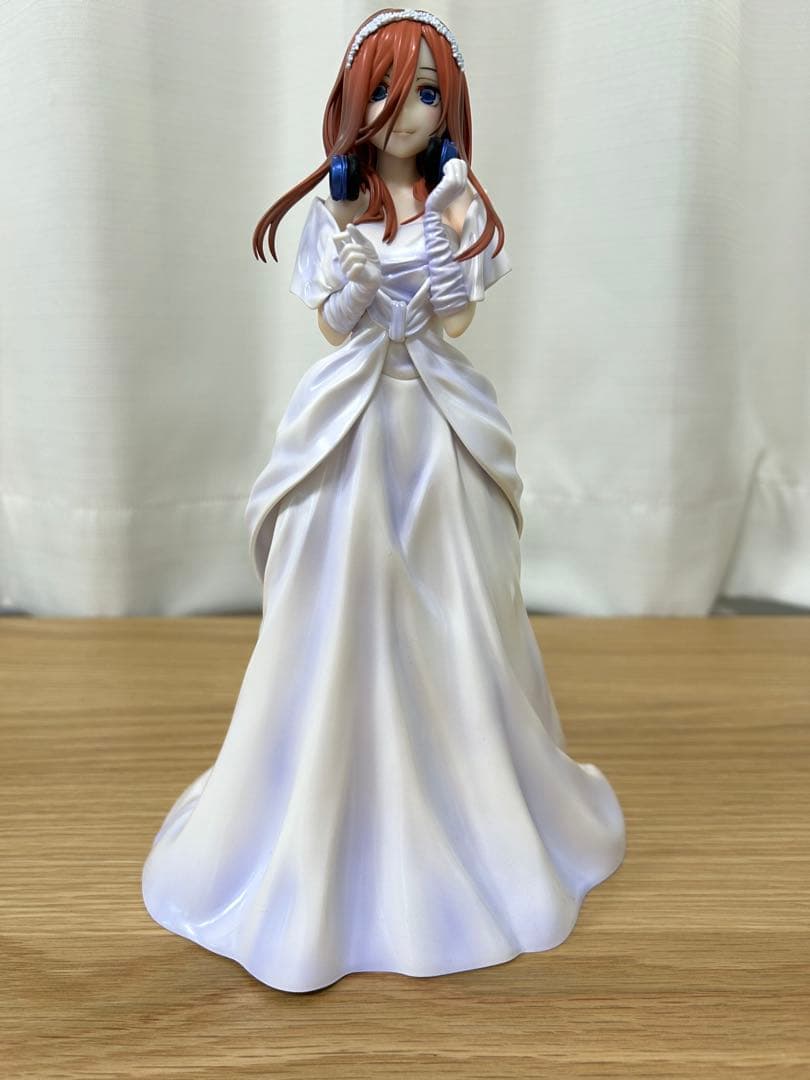 よ*の様 五等分の花嫁　中野三玖　フィギュア　AMAKUNI Amazon | AMAKUNI 1/7スケール 五等分の花嫁 中野三玖 ウェディングVer