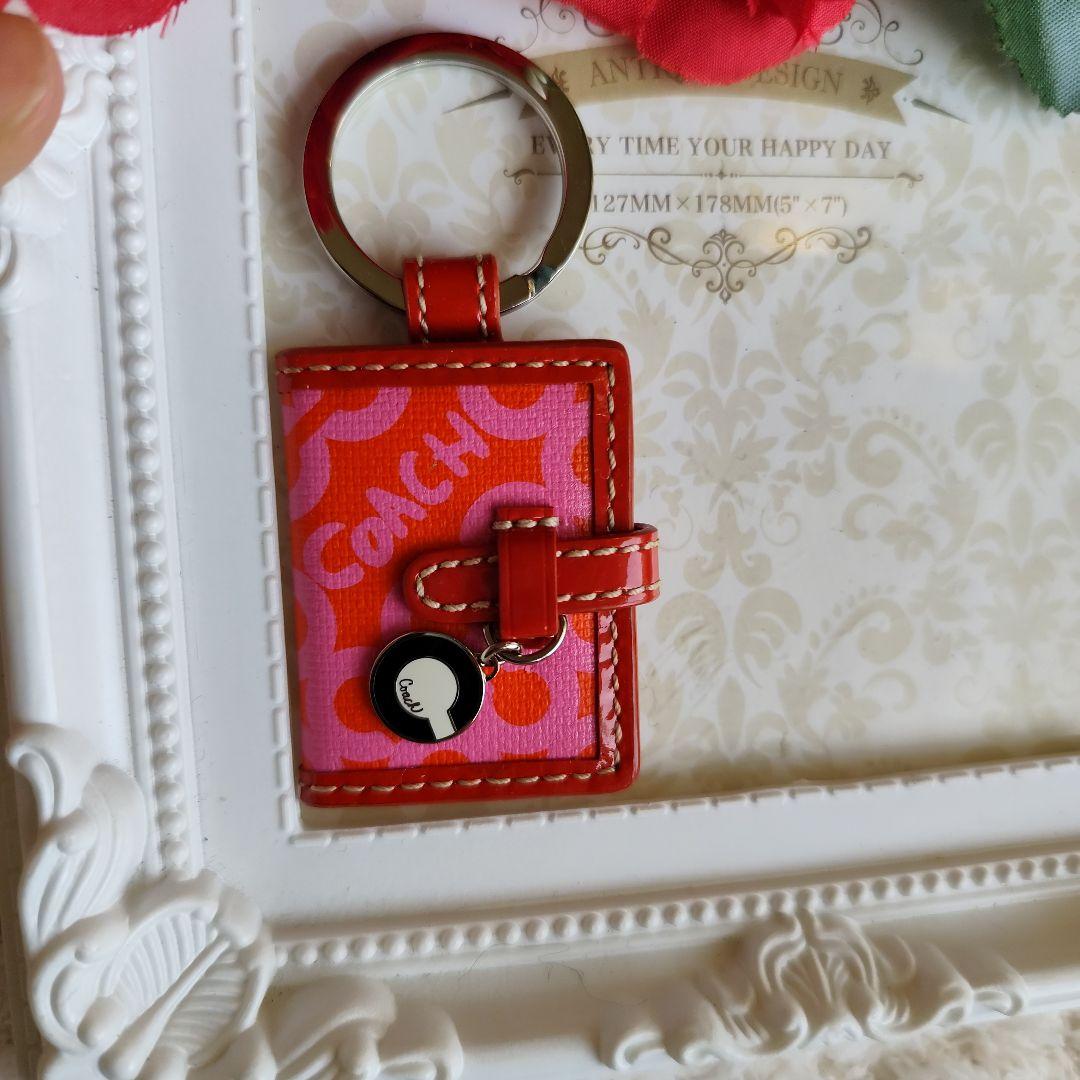 新品 コーチ COACH キーホルダー 写真入れ - メルカリ