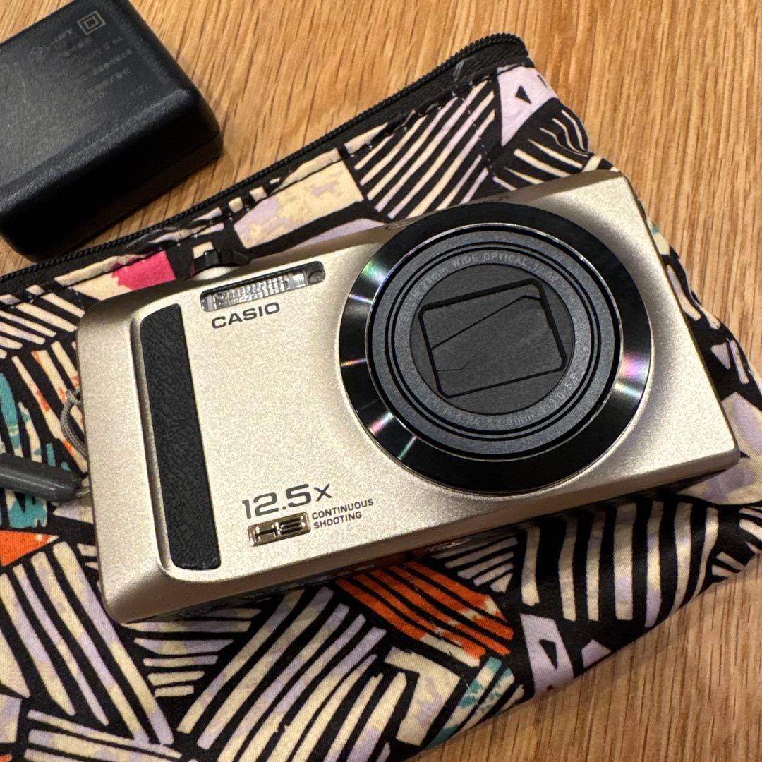 CASIO EXILIM 12.5倍ズーム コンパクトデジタルカメラ 卸売 通販