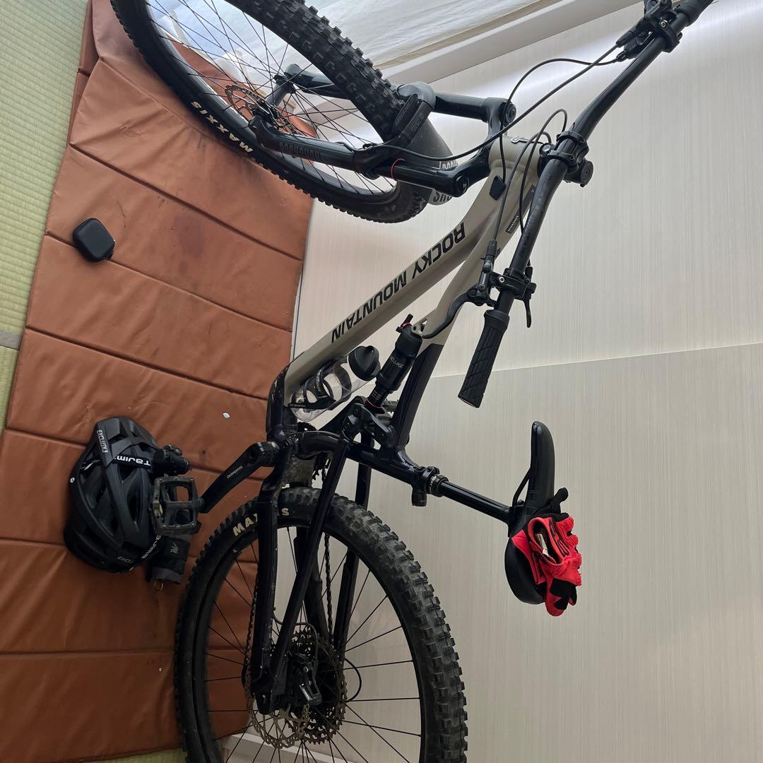 Rocky Mountain インスティンクト ROCKY MOUNTAIN BICYCLES ( ロッキーマウンテン バイシクルズ