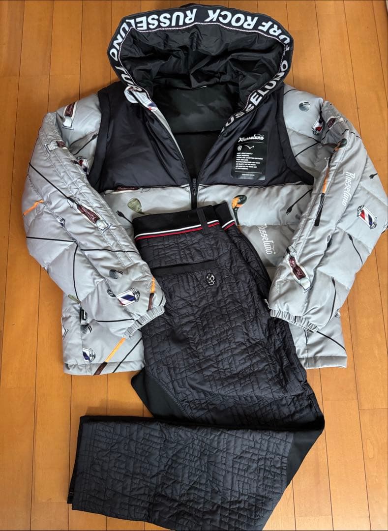 RUSSELUNO ラッセルノ ダウン セットアップ サイズ6 RUSSELUNO ラッセルノ ダウン セットアップ サイズ6