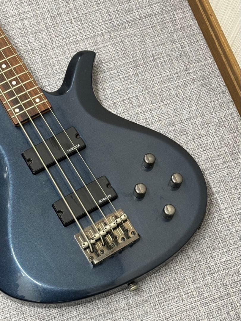 ☆schector シェクター RIOT4 DLX エレキベース DIAMOND - ベース