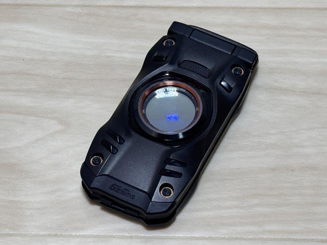 GZ ONE TYPE -XX ブラック デジタル表示 携帯電話本体