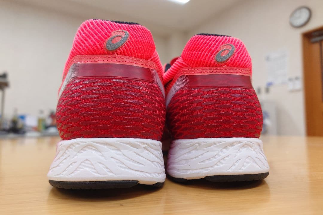 新品☆アシックス TARTHER EDGE 2 ランニングシューズ 26.5cm