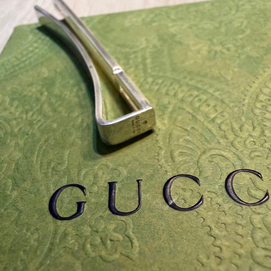 美品】GUCCI ノットディテール GG ネクタイピン シルバー - メルカリ