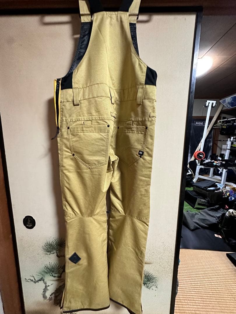 超美品　686ビブパンツ　レディース